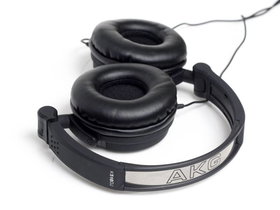 AKG K518DJ Headset Black | Photo 3