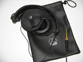 AKG K518DJ Headset Black | Photo 4