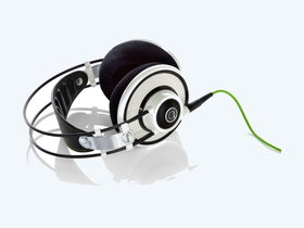 AKG Q 701 Class Premium Headphones - White