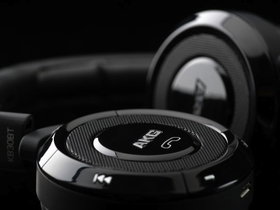 Harman AKG K830BT Wireless Bluetooth On-Ear Headphone Black | Photo 4