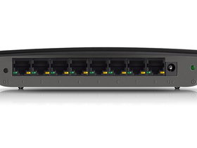 Linksys SE2800 8-Port Gigabit Ethernet Switch | Photo 4
