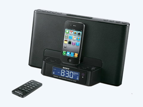 Sony ICF-DS15iP Dock clock radio for iPod / iPhone | Photo 1