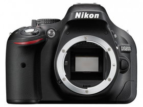 Nikon Digital SLR D5200 Camera | Photo 2