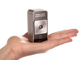 Celluon Magic Cube Laser Projection Keyboard and Touchpad | Photo 7