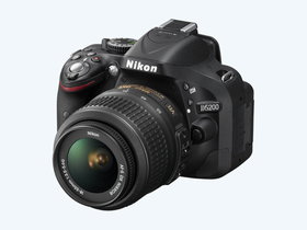Nikon D5200 DSLR Camera + 18-55 mm