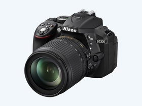 Nikon D5300 DSLR camera + 18-105mm VR