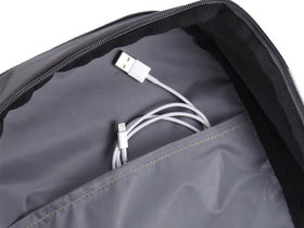 Case Logic WMBP-115-BLACK Jaunt Backpack | Photo 10