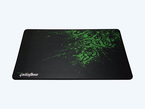 Razer Goliathus Alpha Speed Mouse Mat Fragged -Large | Photo 1