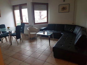 Скопје Центар Дебар Маало, 3 Соби, 65 m² Наместен Стан - За Изнајмување