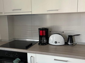 Скопје Центар, 2 Соби, 60 m² Наместен Стан - За Изнајмување | Фотографија 3
