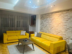Скопје Центар Капиштец, 2 Соби, 55 m² Наместен Стан - За Изнајмување | Фотографија 6