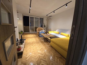 Скопје Центар, 4 Соби, 84 m² Наместен Стан - За Изнајмување | Фотографија 2