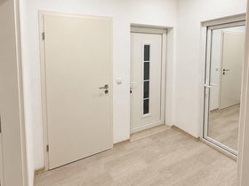 Скопје Центар, 2 Соби, 60 m² Наместен Стан - За Изнајмување | Фотографија 3