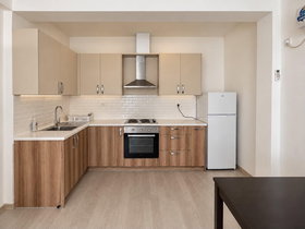 Скопје Центар, 2 Соби, 60 m² Наместен Стан - За Изнајмување | Фотографија 6