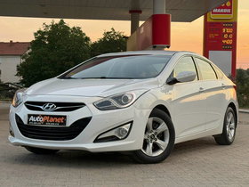 2014 Модел Hyundai i40 Дизел Рачен Менувач Седан 187.120 км - На Продажба