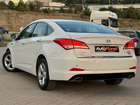 2014 Модел Hyundai i40 Дизел Рачен Менувач Седан 187.120 км - На Продажба | Фотографија 4