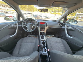 2013 Модел Opel Astra Дизел Рачен Менувач Караван 211.120 км - На Продажба | Фотографија 13