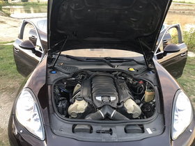 2010 Model Porsche Panamera Benzinë Transmision Automatik Sedan 240.000 km - Në Shitje | Foto 6