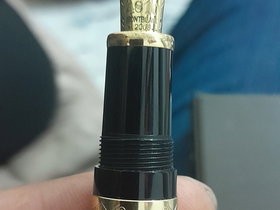 Stilolaps Montblanc Limited Edition 2380/4810 i Zi me Ton Druri