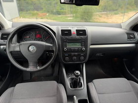 2007 Модел Volkswagen Jetta Дизел Рачен Менувач Седан - На Продажба | Фотографија 8