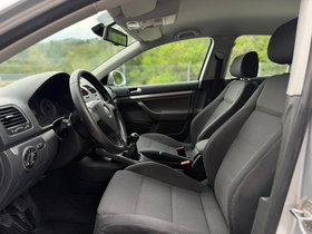 2007 Модел Volkswagen Jetta Дизел Рачен Менувач Седан - На Продажба | Фотографија 9