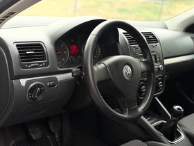 2007 Модел Volkswagen Jetta Дизел Рачен Менувач Седан - На Продажба | Фотографија 11