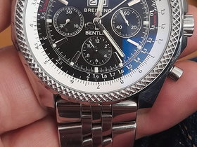 Orë dore kronograf Breitling for Bentley me fushë të zezë dhe byzylyk çeliku ngjyrë argjendi | Foto 3