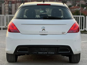 2012 Модел Peugeot 308 Дизел Рачен Менувач Хечбек - На Продажба | Фотографија 5