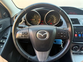2011 Модел Mazda 3 Дизел Рачен Менувач Хечбек 167.000 км - На Продажба | Фотографија 9
