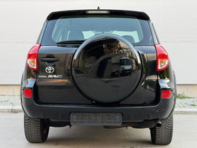 2009 Модел Toyota RAV4 Дизел Рачен Менувач SUV - Кросовер 207.000 км - На Продажба | Фотографија 7