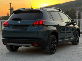 2017 Модел Peugeot 2008 Дизел Рачен Менувач SUV - Кросовер - На Продажба | Фотографија 6