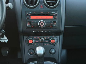2009 Модел Nissan Qashqai Бензин Рачен Менувач SUV - Кросовер - На Продажба | Фотографија 13