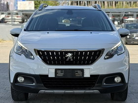2017 Модел Peugeot 2008 Дизел Рачен Менувач SUV - Кросовер 205.700 км - На Продажба | Фотографија 2