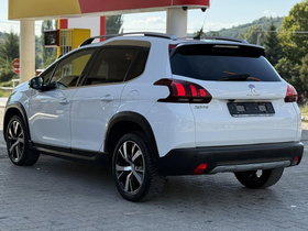 2017 Модел Peugeot 2008 Дизел Рачен Менувач SUV - Кросовер 205.700 км - На Продажба | Фотографија 4
