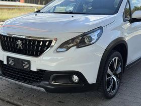 2017 Модел Peugeot 2008 Дизел Рачен Менувач SUV - Кросовер 205.700 км - На Продажба | Фотографија 7