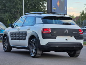 2017 Model Citroen C4 Cactus Dizel Transmision Manuale SUV - Crossover 159.000 km - Në Shitje | Foto 4