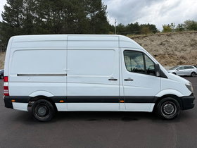 2018 Модел Mercedes-Benz Sprinter Panel Van Дизел Рачен Менувач Панелван - Ван 180.000 км - На Продажба | Фотографија 4