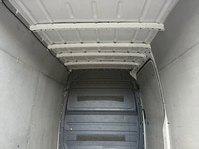 2018 Модел Mercedes-Benz Sprinter Panel Van Дизел Рачен Менувач Панелван - Ван 180.000 км - На Продажба | Фотографија 14