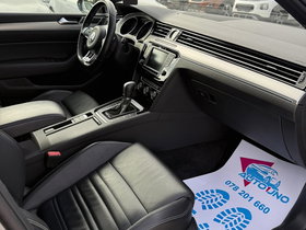 2016 Модел Volkswagen Passat Дизел Автоматски Менувач Седан 215.000 км - На Продажба | Фотографија 9
