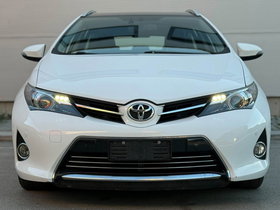 2015 Модел Toyota Auris Дизел Рачен Менувач Караван 247.000 км - На Продажба | Фотографија 4