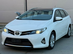 2015 Модел Toyota Auris Дизел Рачен Менувач Караван 247.000 км - На Продажба | Фотографија 5