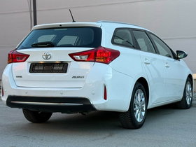 2015 Модел Toyota Auris Дизел Рачен Менувач Караван 247.000 км - На Продажба | Фотографија 7