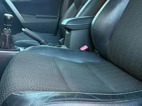 2015 Модел Toyota Auris Дизел Рачен Менувач Караван 247.000 км - На Продажба | Фотографија 12