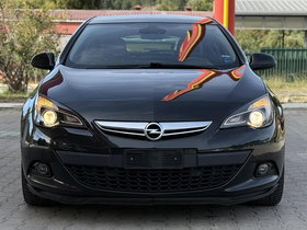 2013 Модел Opel Astra Дизел Рачен Менувач Хечбек 179.800 км - На Продажба | Фотографија 2