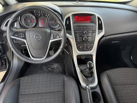 2013 Модел Opel Astra Дизел Рачен Менувач Хечбек 179.800 км - На Продажба | Фотографија 12