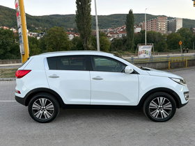 2015 Модел Kia Sportage Дизел Рачен Менувач SUV - Кросовер 183.000 км - На Продажба | Фотографија 7