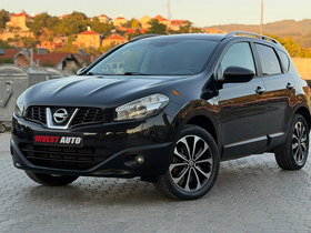 2012 Модел Nissan Qashqai Дизел Рачен Менувач SUV - Кросовер - На Продажба