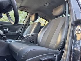 2012 Модел Renault Fluence Дизел Рачен Менувач Седан 182.000 км - На Продажба | Фотографија 11